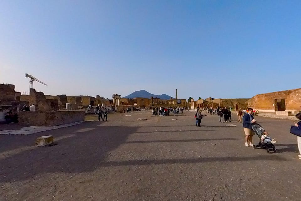 Pompeii: 2 Hours Skip the Line Visit with a Licensed Guide - Lupanare: society, taboos, and why this stop is part of the story