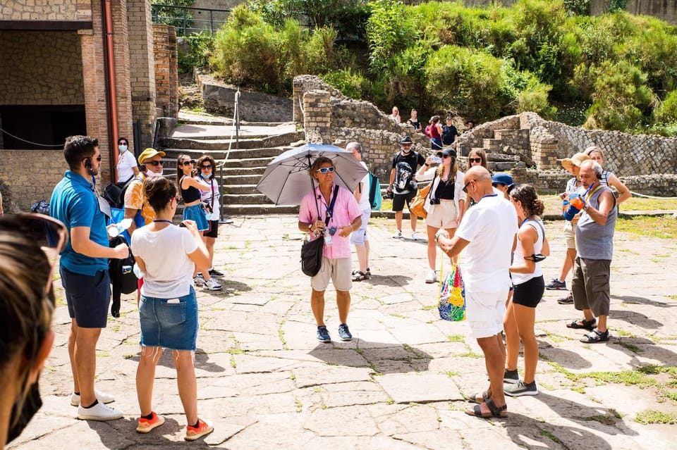 Pompeii: 2H group guided tour with a certified guide - First Sunday free entry: a nice perk with one catch