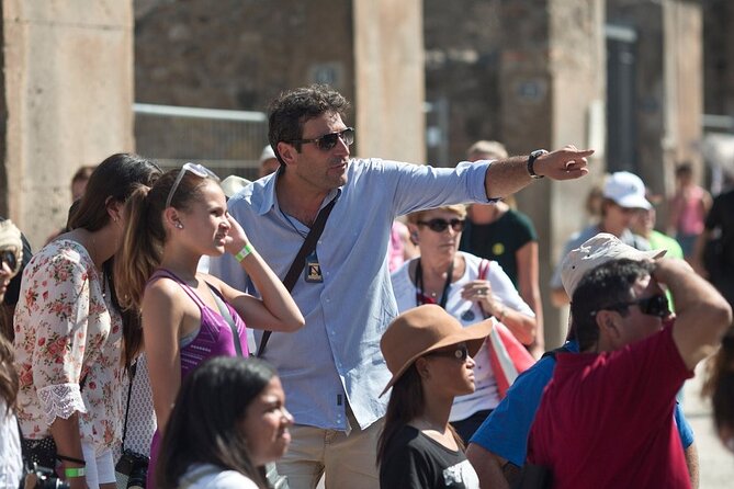 Pompeii 3 Hours Walking Tour Led by an Archaeologist - Basilica and the Foro: Where Merchants and Politics Collide