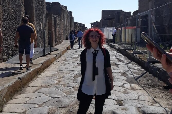 Pompeii 360° - 4-hour tour with an expert Guide in archaeology - Casa del Fauno: mosaics and scale (and yes, the Faun)