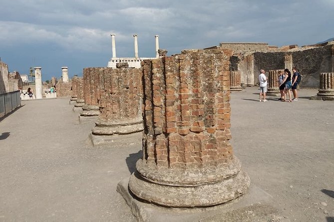 Pompeii Ancient City Walking Tour – Italian & English Guide - Practical tips for getting a smooth experience