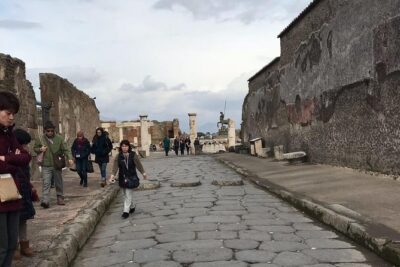 Pompeii and Amalfi Coast From Naples - Stop 1: Pompeii Archaeological Park in Two Hours