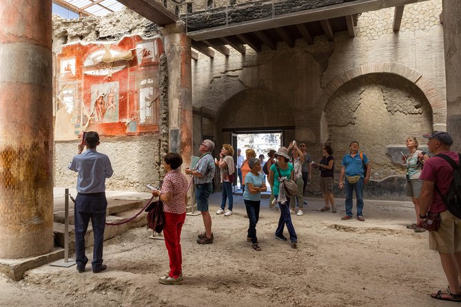Pompeii and Herculaneum led by an Archaeologist with private transport - Pompeii: iconic stops you’ll actually place in context