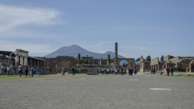 Pompeii and Herculaneum: Private Tour from Naples - Pompeii First: What Your Guide Helps You Spot Fast