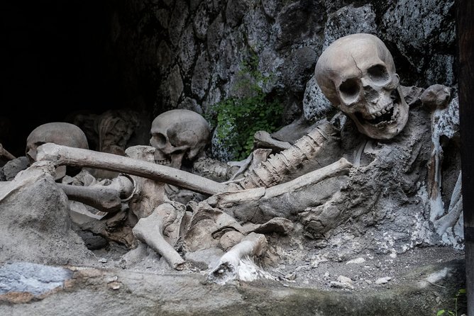 Pompeii and Herculaneum small group Excursion from Naples - Transition time: staying sharp as the schedule moves
