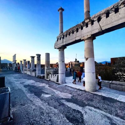 Pompeii and House of Vettii Guided Tour - Skip-the-Line Tickets and a Max-10 Group Advantage