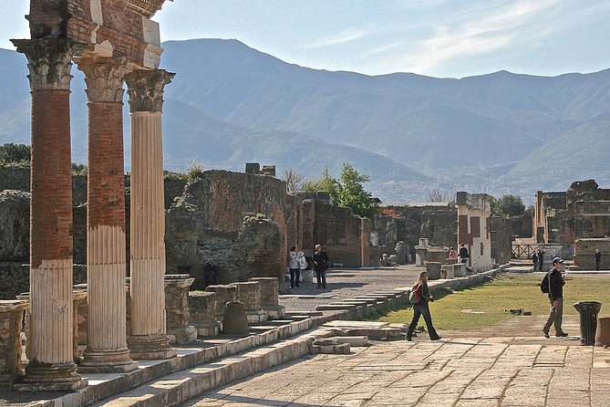 Pompeii and Villa of the Mysteries Private Tour - Villa dei Misteri: Frescoes That Earn the Villa Its Name