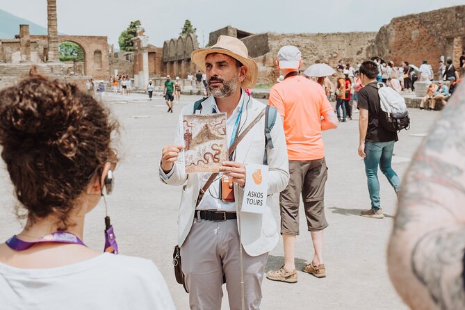 Pompeii Archaeological Small-Group tour for 15 people - A 2-Hour Pompeii Walk That Actually Feels Manageable