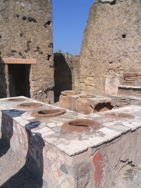 Pompeii Guided Experience - Tour Service Only - Small Group Size: Why Up to 16 People Matters
