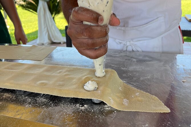 Pompeii: guided tour of the ruins and cooking class fresh pasta - Garden Lunch With Vesuvius Views: Where the Day Becomes Personal