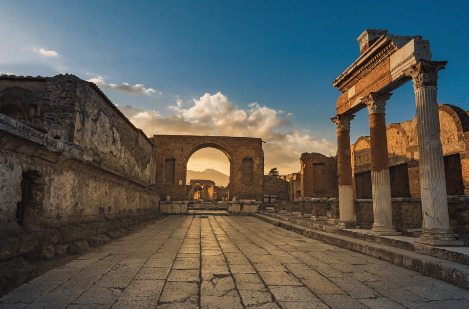 Pompeii Guided Tour with Archaeologist - Starting at Porta Marina Superiore: Getting Into Pompeii Fast