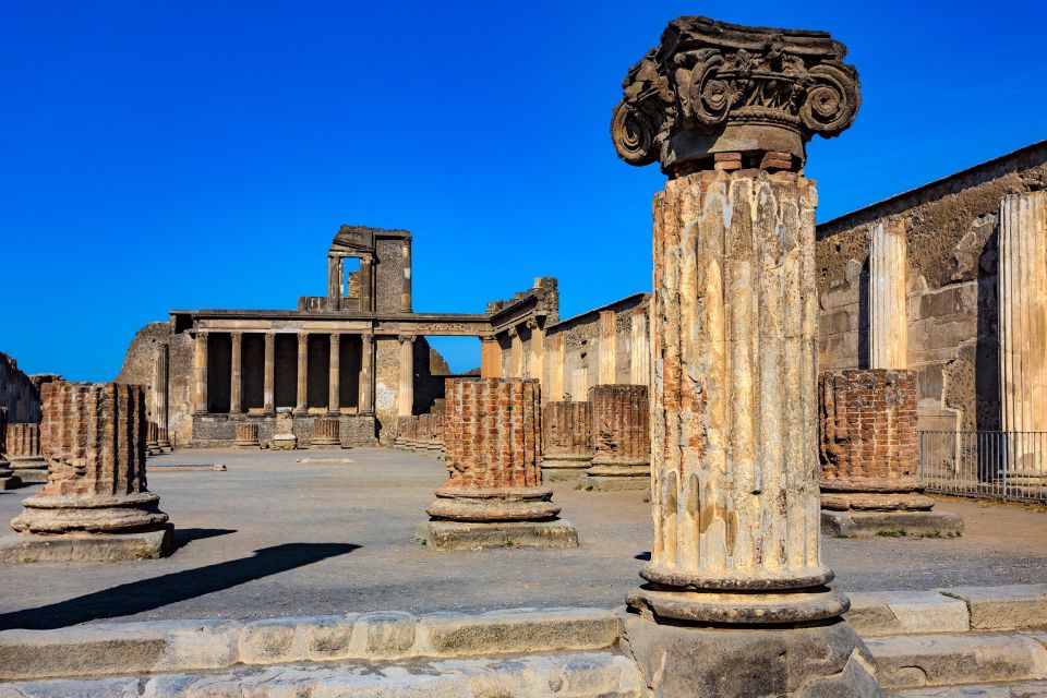 Pompeii Guided Tour with Archaeologist - The 79 A.D. Eruption Story, Tied to the City You’re Seeing