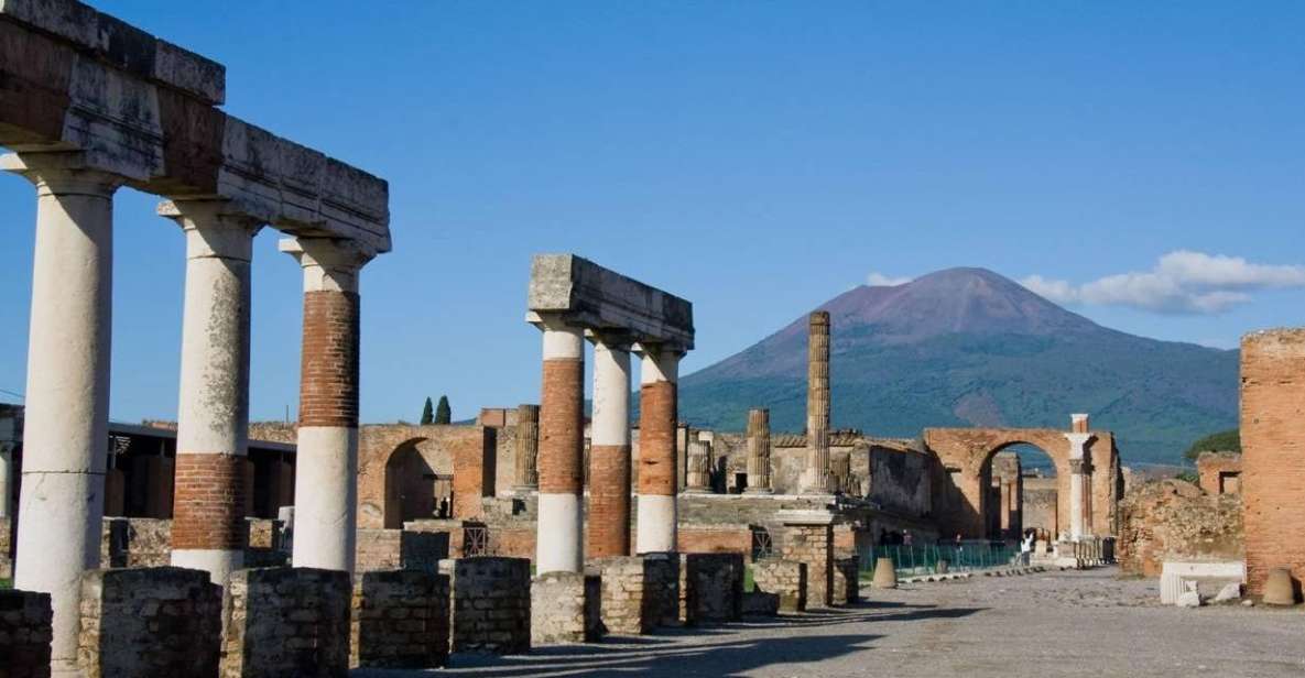 Pompeii Guided Walking Tour – Skip-the-Line Priority Access - Walking into Pompeii through Porta Marina Inferiore