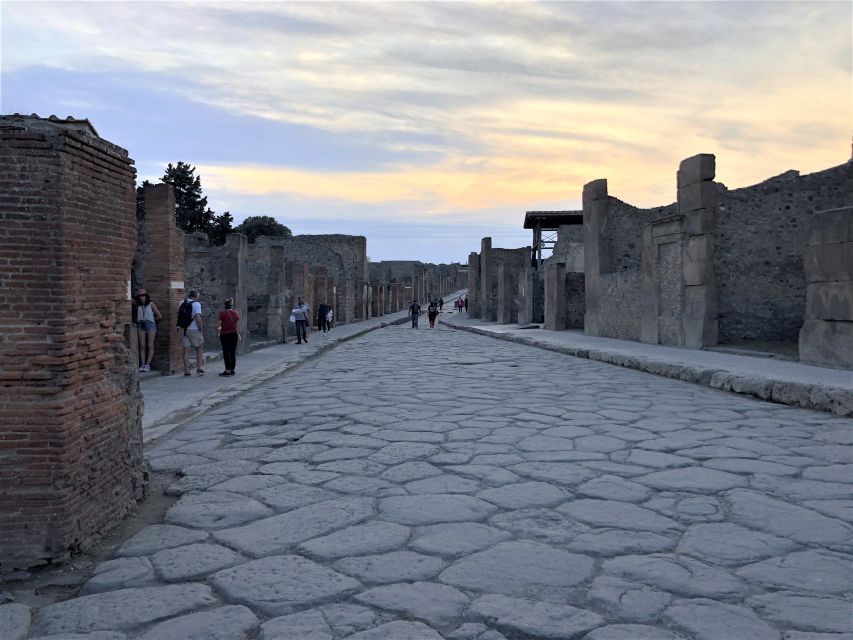 Pompeii: Highlights Guided Walking Tour - FAQ