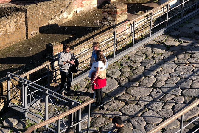 Pompeii New Discoveries Private Guided Tour - Asking Questions in Real Time (And Why That Matters)