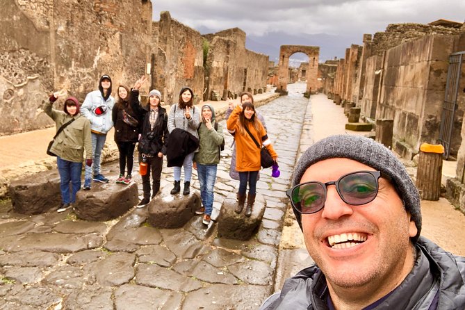 Pompeii New Discoveries Private Guided Tour - Should You Book This Pompeii New Discoveries Private Guided Tour?
