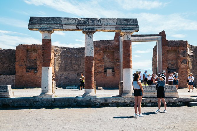 Pompeii, Positano & Sorrento private shore excursion - Private Pickup and Minivan Comfort (So You Don’t Lose the Day)