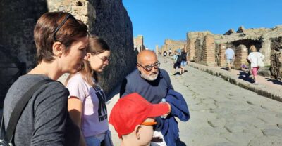 Pompeii Private Tour for Kids and Their Families - Where You Meet and How You Start Smoothly