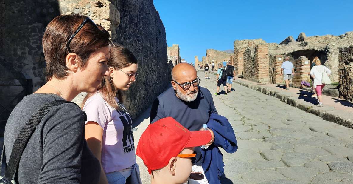 Pompeii Private Tour for Kids and Their Families - Where You Meet and How You Start Smoothly
