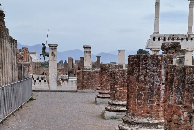 Pompeii private tour from Naples. The best choice for cruisers - Pompeii from Naples: the cruise-day route that actually works