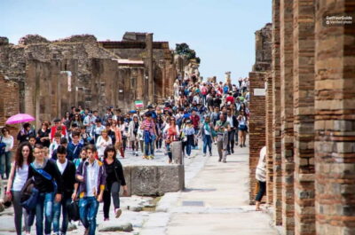 Pompeii Ruins 2-Hours Guided Tour and priority entry ticket - Price and value: $37.58 buys time, guidance, and priority entry