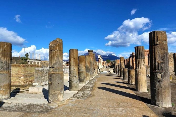 Pompeii Ruins: Day Trip from Naples with skip the line ticket - Inside the Pompeii archaeological park: your 3-hour self-paced plan