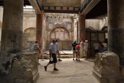 Pompeii Ruins: Day Trip from Naples with skip the line ticket - Skip-the-line priority entry: what it buys you (and what it can’t)