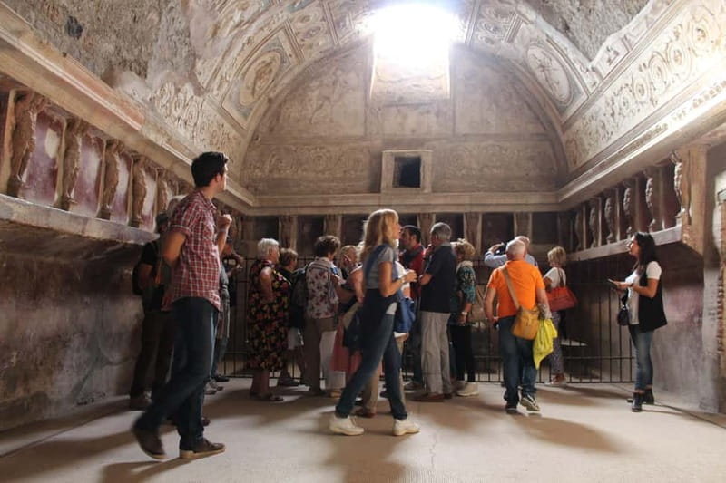 Pompeii: Skip-the-Line Guided Archaeological Discovery Tour - Who this tour suits best (and who should skip it)