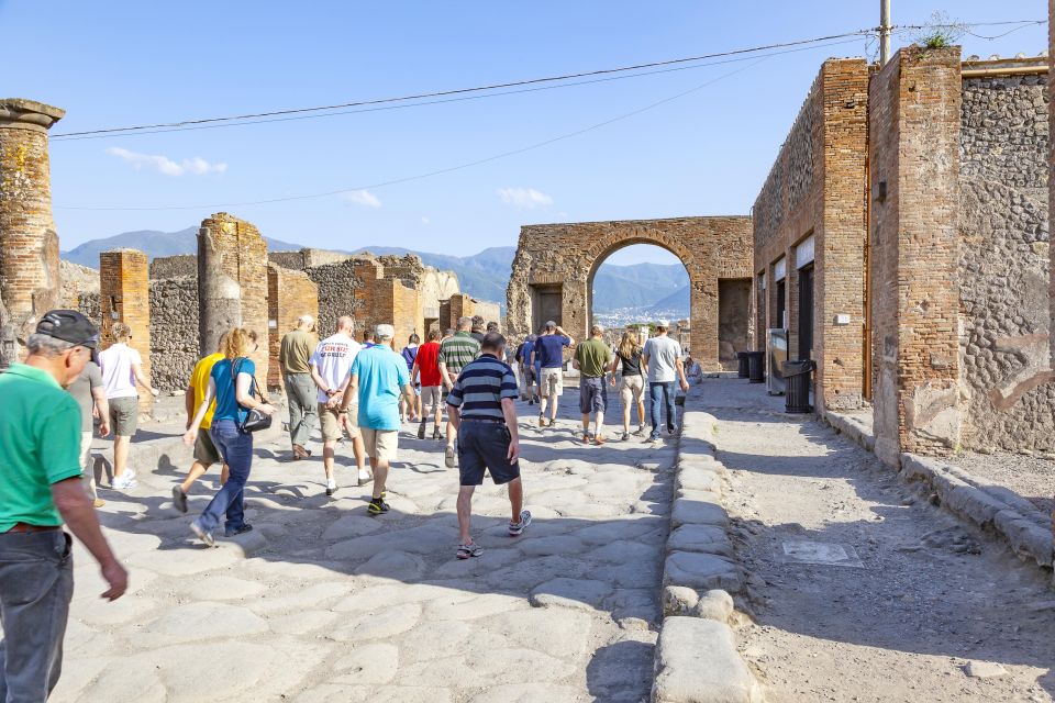 Pompeii Skip-the-Line Tkt +transfer from C/mare di Stabia - Price and Value: Is $77 for Pompeii + Transfer a Good Deal?