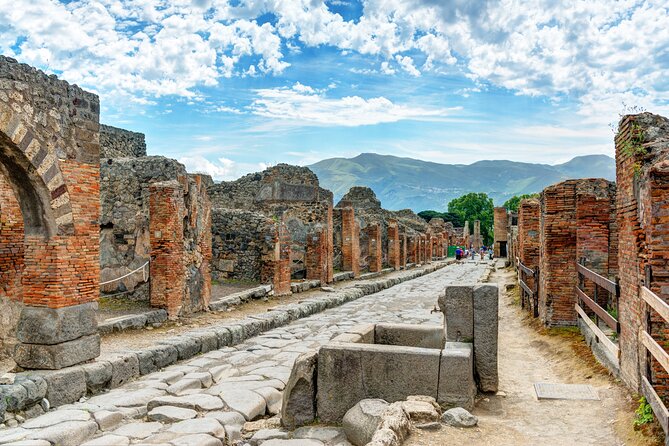 Pompeii Skip-the-Line Tour – Private and limited group options - Pompeii in Two Hours: what you actually see