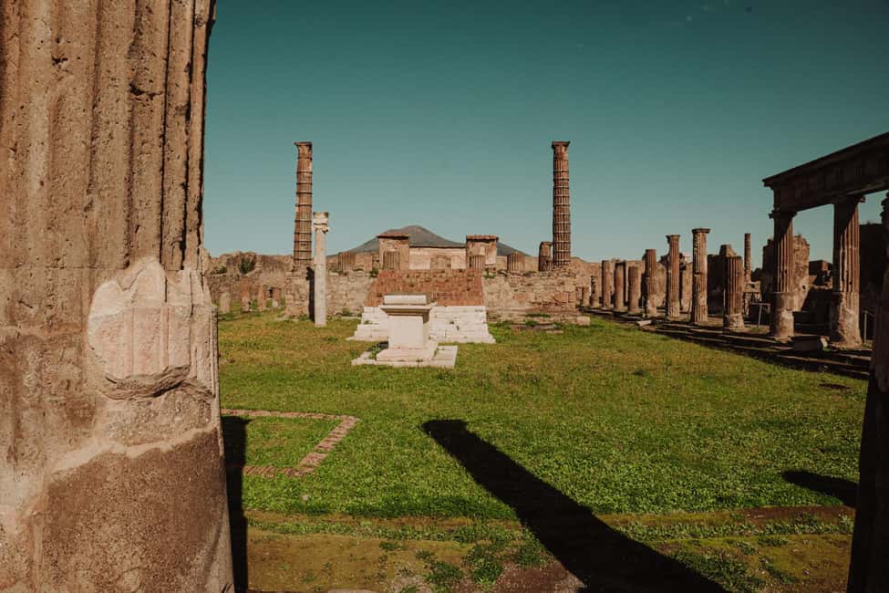 Pompeii Small Group Tour with transportation from Naples - Naples to Pompeii: The Transport Setup You’ll Appreciate