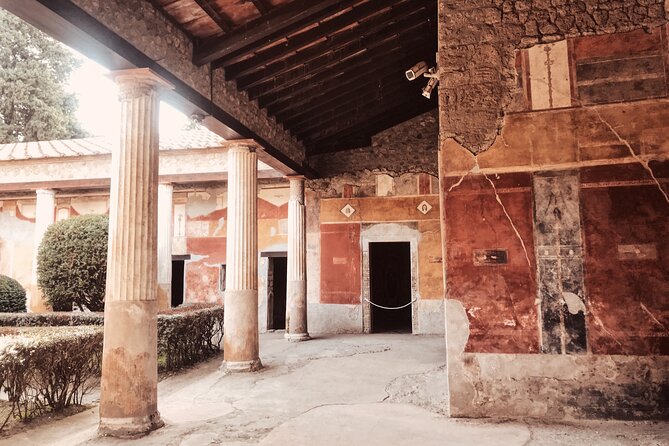 Pompeii Small Group with an Archaeologist and Skip The Line - Theater culture and a quick walk through Pompeii’s main life zones