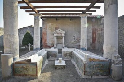 Pompeii the Buried city - What you’re really paying for: an authorized local guide with a plan