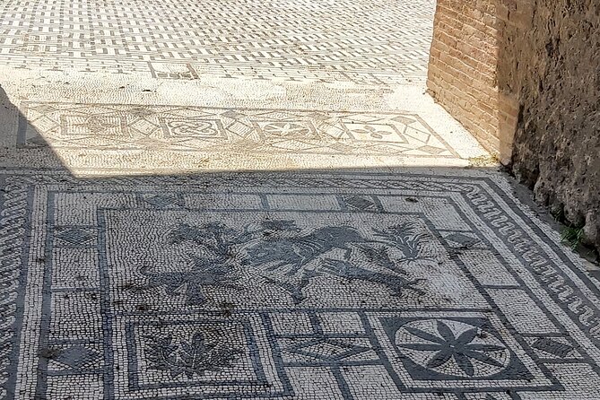 Pompeii tour with archaeologist - The Basilica: where public business happened