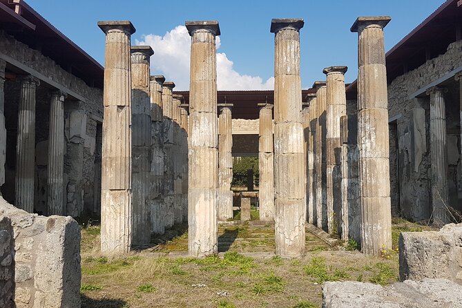 Pompeii Tour with experienced guide - A 2-hour Pompeii plan that respects your time