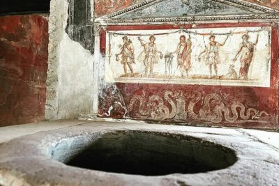 Pompeii Unveiled: 3-Hour Private Tour In-Depth Discovery - Starting at the Roman Amphitheatre (Anfiteatro Romano) for instant context