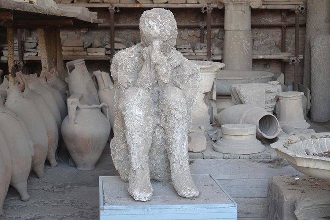 Pompeii Visit at its Most Peaceful Moment - Meeting at Hotel Vittoria and how the 2-hour rhythm works