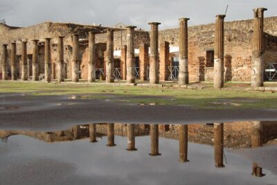 Pompeii walking tour - Entering Pompeii with a skip-the-line plan
