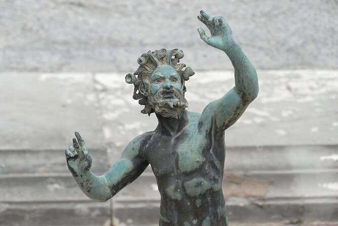 Pompeii Walking Tour: The Real History of the Ruins - Teatro Grande and Odeon: Comedy Under Ash