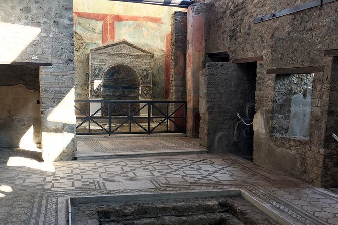 Pompeii with an archaeologist, the original!!! - Practical expectations: tickets, mobile entry, and what to bring