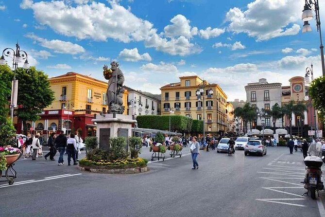 Positano, Sorrento and Pompeii Guided Tour from Naples - How to make the day smoother: pace, shoes, and snack strategy