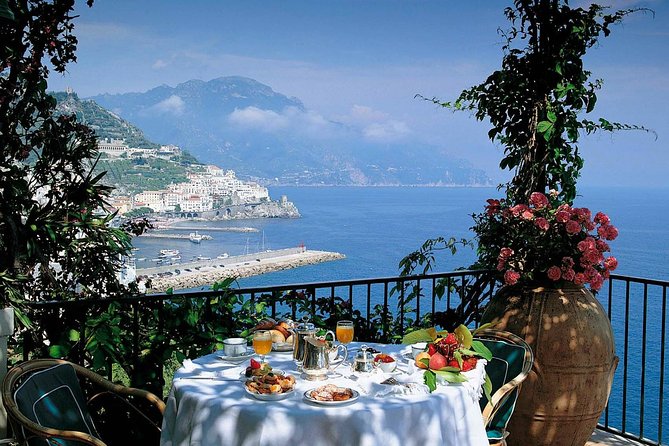Private Amalfi Coast By Car And By Boat Day Trip - Morning pickup from Naples: what that 8:00 to 9:00 window really means
