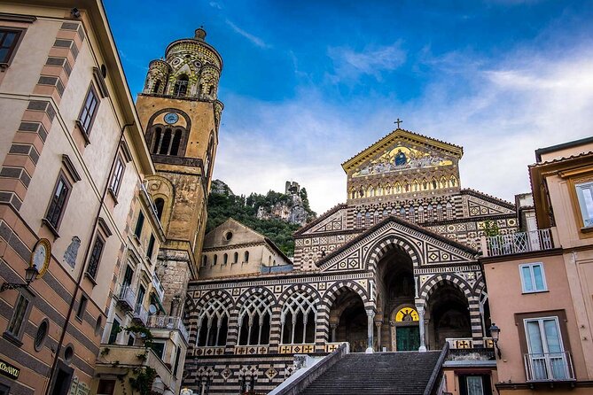 Private Amalfi Coast Tour with a Local: Coastal Stories - Key things you’ll notice right away