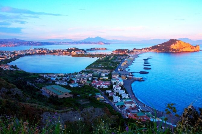 Private car tour among the treasures of the Phlegraean Fields of Naples. - Casina Vanvitelliana and Monte di Procida: two free wins
