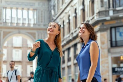 Private City Kickstart Tour: Naples - Quartieri Spagnoli: The Spanish Quarter in One Focused Stop
