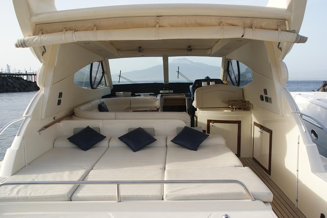 Private Cruise from Naples to Capri and Amalfi Coast - yacht 50' - Practical tips so your sea day stays easy
