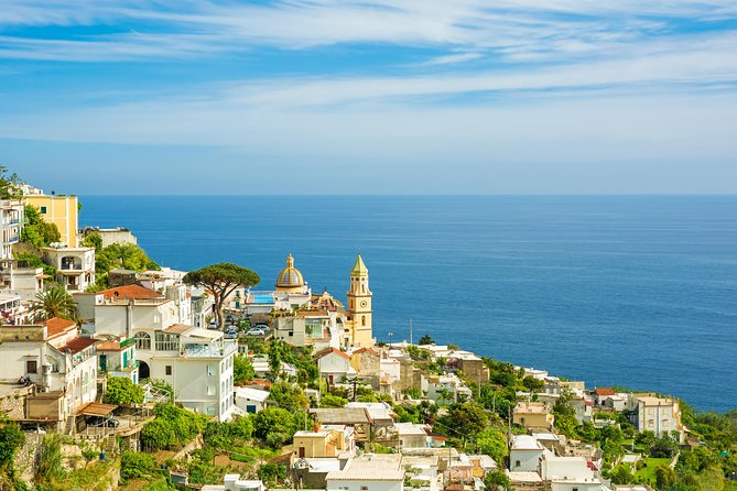 Private direct transfer from Naples to Praiano - Private door-to-door from Naples into Praiano’s tight roads