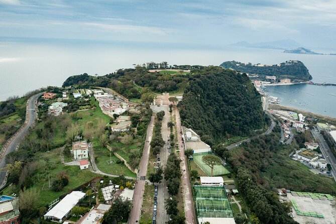 Private Guided Half Day Panoramic Tour in Naples - Posillipo lunch at Tufò: food that slows you down