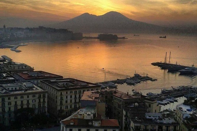 Private Guided Tour Of Naples Historic Center & Pompeii - The private guide and driver effect: how the day stays smooth