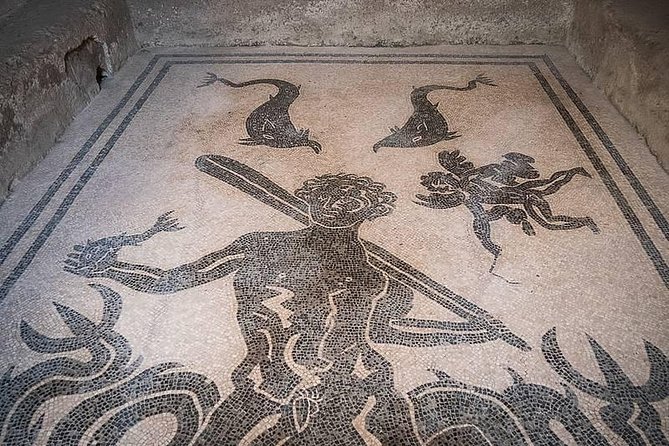 Private Guided Tour of Pompeii and Herculaneum - How the Train Ride Helps More Than You Think